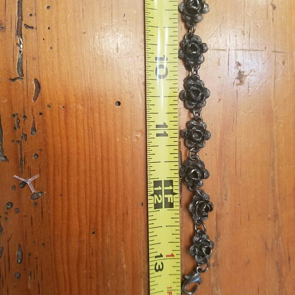 Necklace - Picture 3 of 3